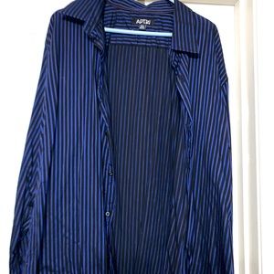 Mens, bottom up shirt